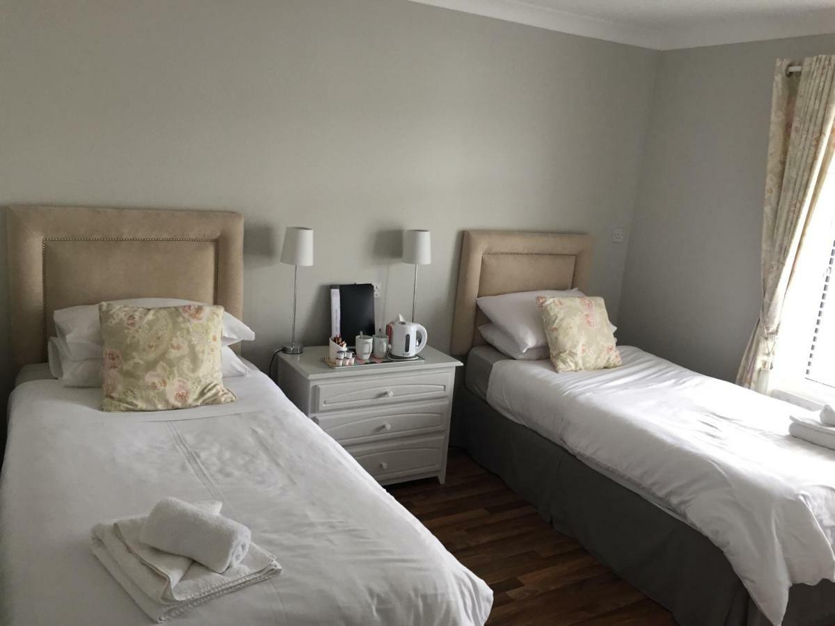 Coral Gables Guesthouse & Campsite Rosslare Harbour Ngoại thất bức ảnh